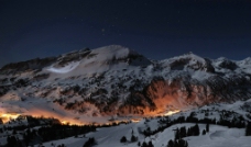 山中夜景图片