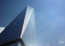 重建后的纽约世贸大楼图片